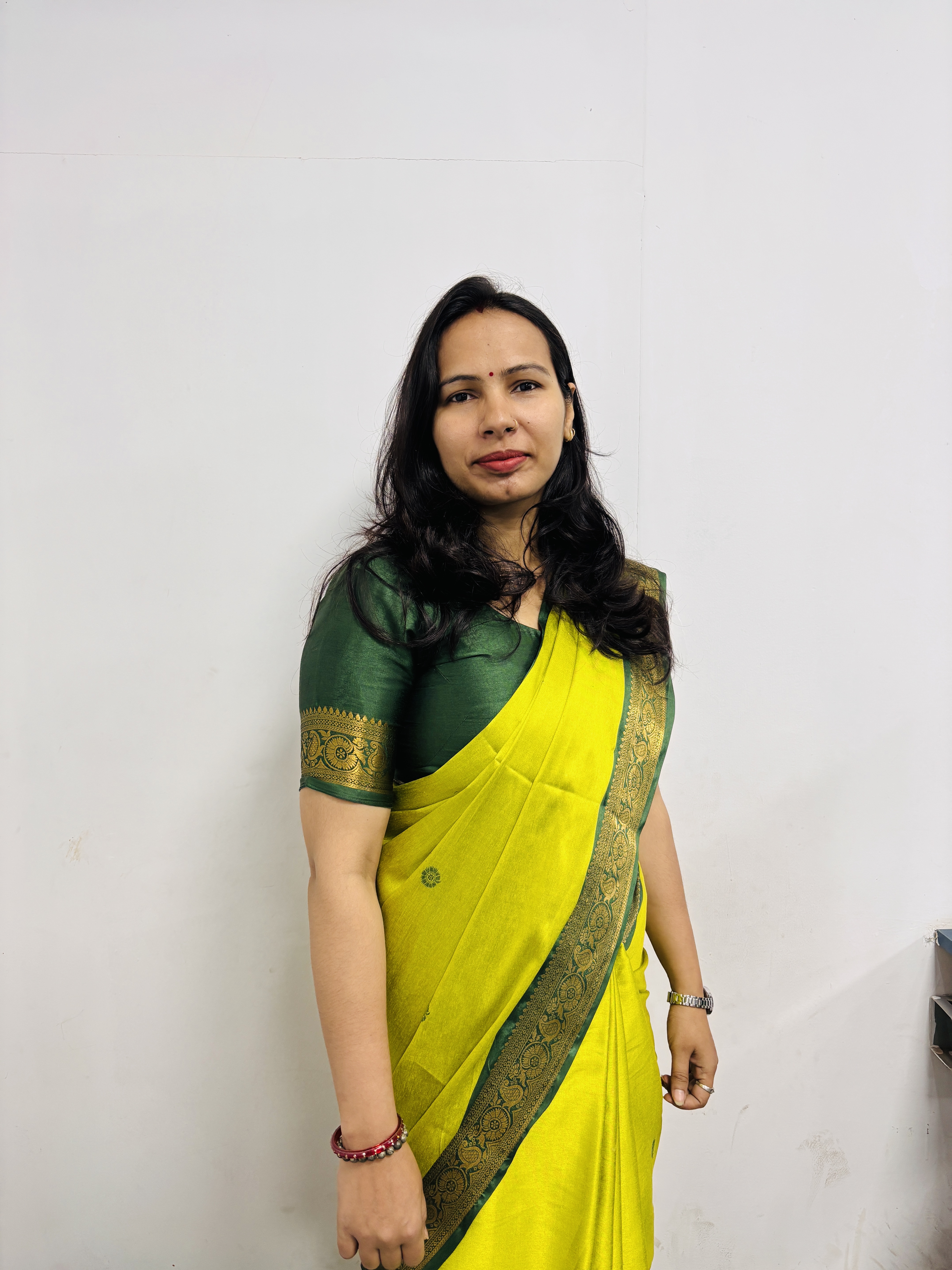 Himanshi Sharma – Faculty